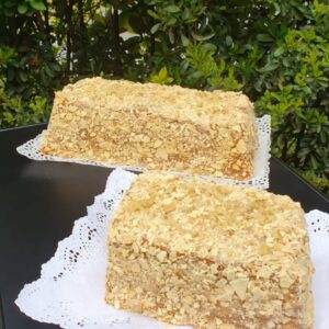 Torta Hoja, Manjar, Pastelera, Nuez y Mermelada de Frambuesa