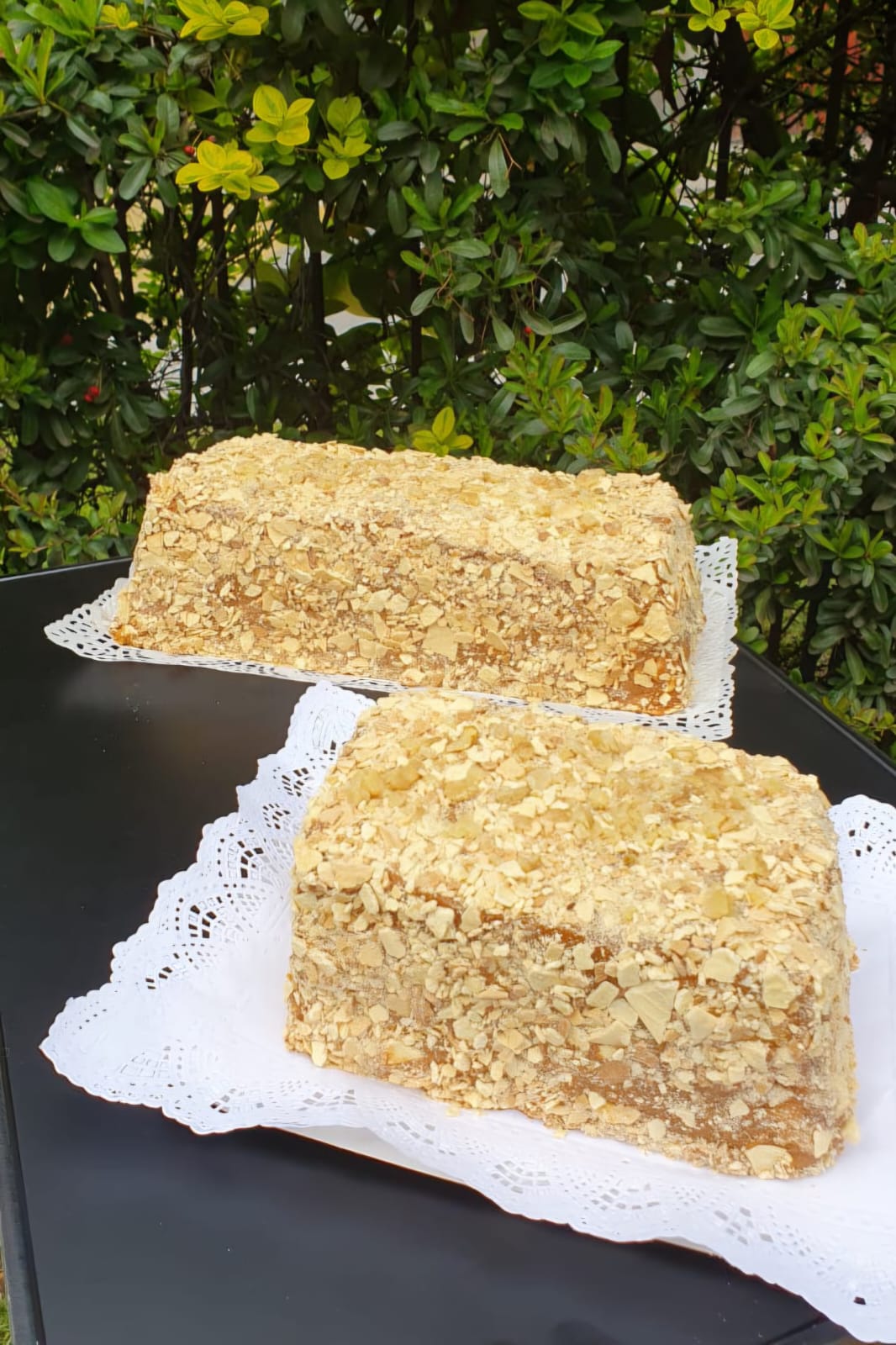 Torta Hoja, Manjar, Pastelera, Nuez y Mermelada de Frambuesa