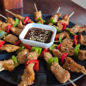 Brochetas de Pollo a la Miel 12 unidades
